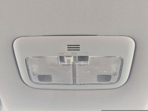 Used 2016 Toyota Corolla L FWD image 16