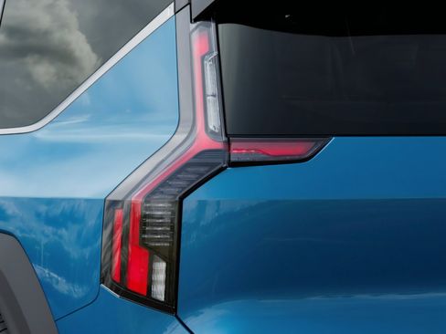 New 2026 Kia EV9 Wind AWD/4WD image 11