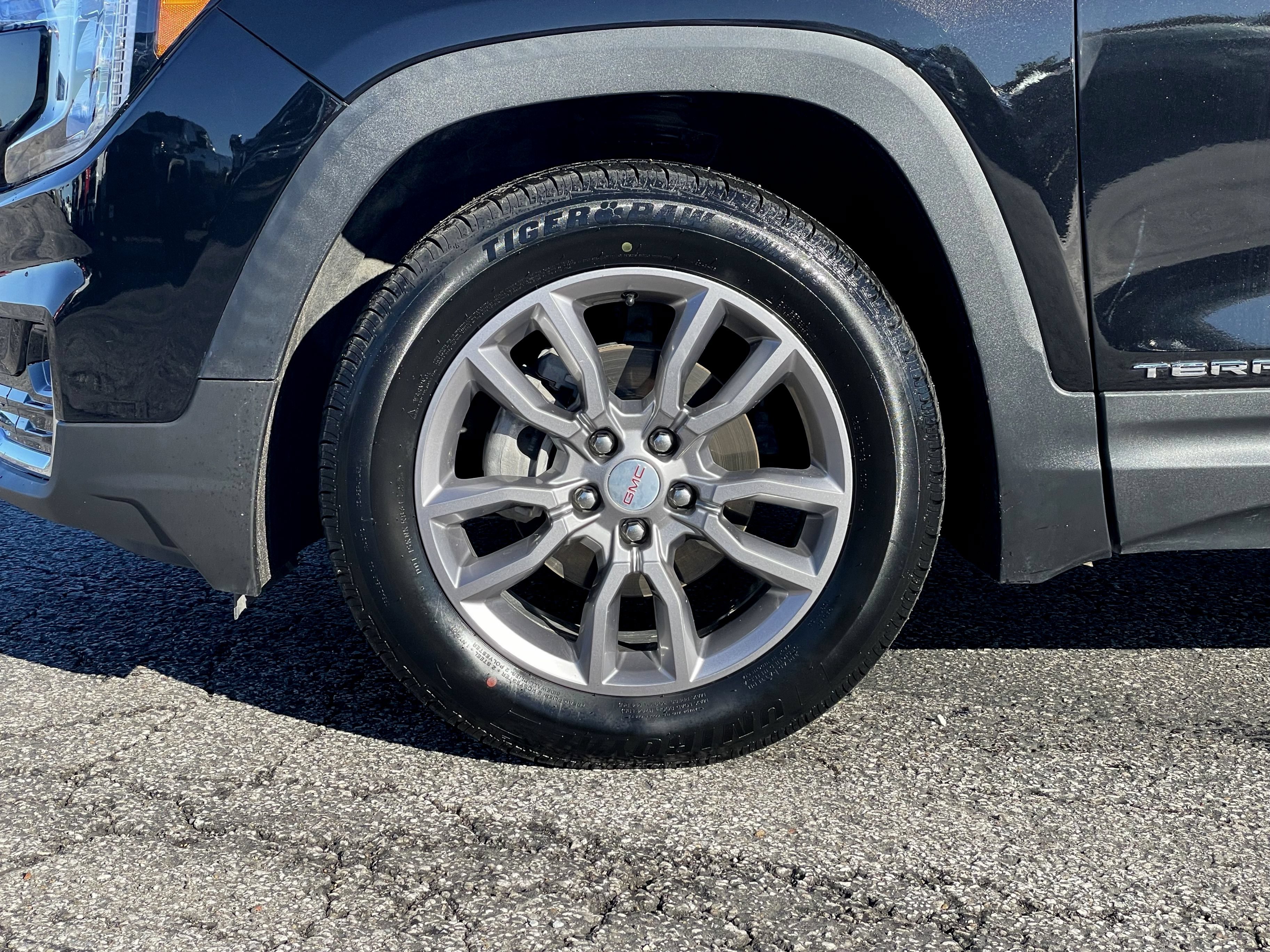 Certified 2022 GMC Terrain SLT AWD/4WD image 10