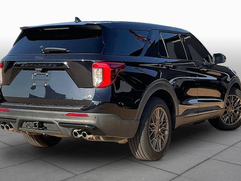 Used 2022 Ford Explorer ST w/ Equipment Group 401A AWD/4WD image 14