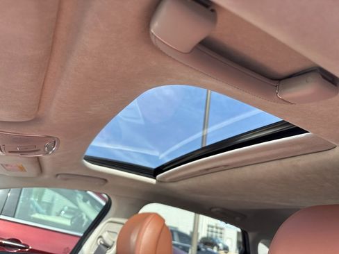 Used 2019 Kia K900 Luxury w/ VIP Package image 13