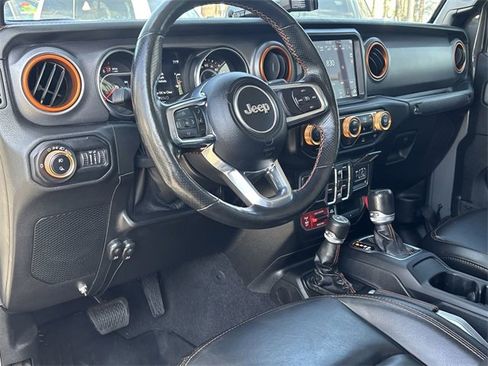 Certified 2021 Jeep Gladiator Mojave image 17