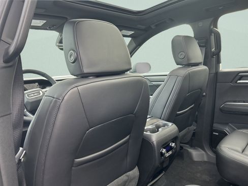 New 2026 GMC Acadia Elevation w/ Elevation Premium Package image 16