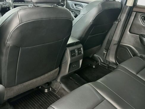 Used 2023 Nissan Rogue SV w/ SV Premium B Package AWD/4WD image 28