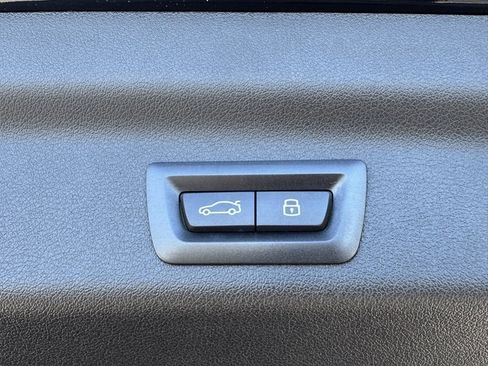 Used 2025 BMW X1 xDrive28i w/ Convenience Package image 13