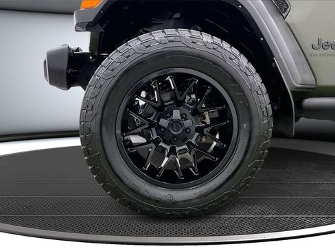 Used 2022 Jeep Gladiator Sport w/ Trailer Tow Package image 33