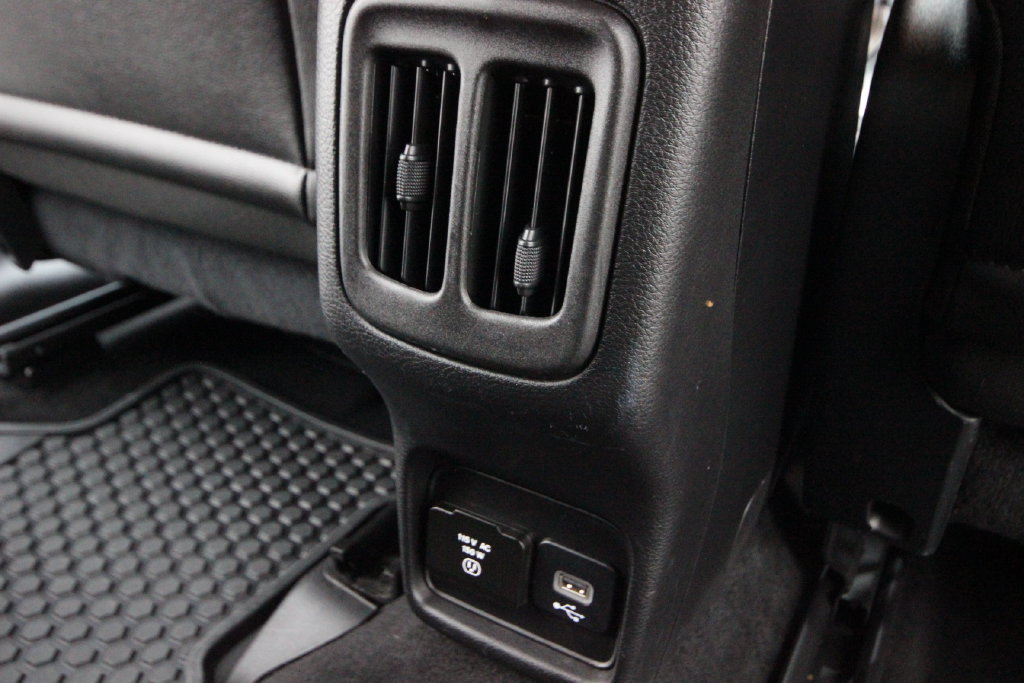 Used 2019 Jeep Compass Latitude w/ Cold Weather Group AWD/4WD image 25