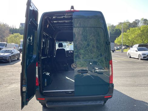 New 2025 Mercedes-Benz Sprinter 2500 image 12