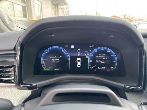 Used 2025 Toyota Camry XSE image 13