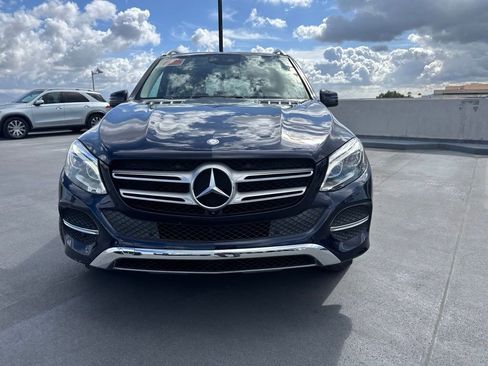 Used 2017 Mercedes-Benz GLE 350 4MATIC image 2