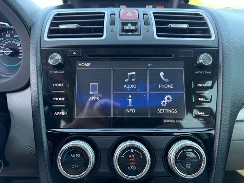 Used 2018 Subaru Forester 2.5i Premium AWD/4WD image 9