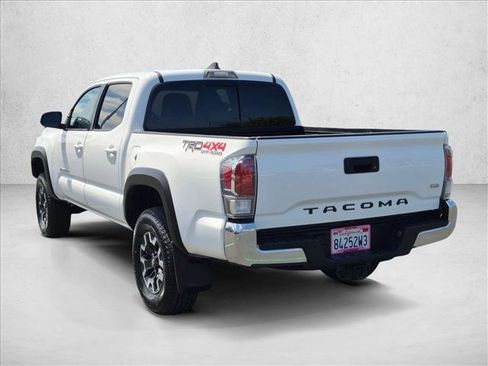 Certified 2023 Toyota Tacoma TRD Off-Road AWD/4WD image 8