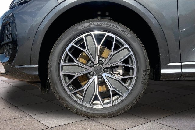 New 2026 Audi Q5 Premium Plus AWD/4WD image 11