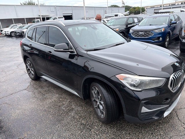 Used 2020 BMW X1 sDrive28i w/ Convenience Package FWD image 3