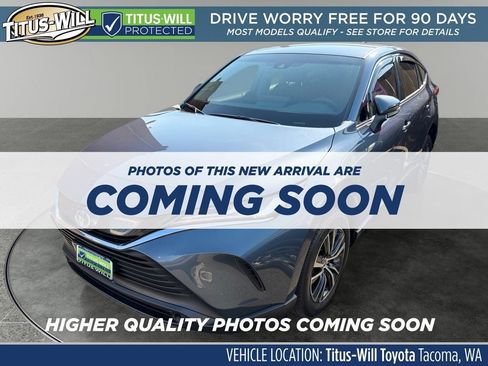 Used 2024 Toyota Venza LE AWD/4WD image 2