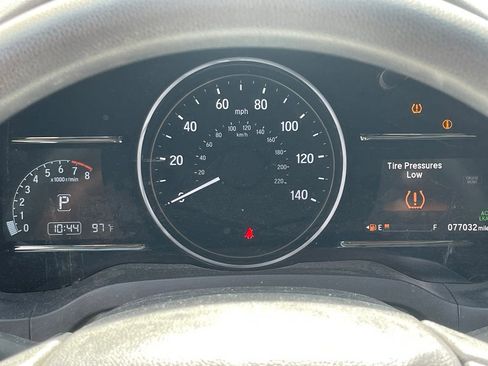 Used 2021 Honda HR-V EX image 11