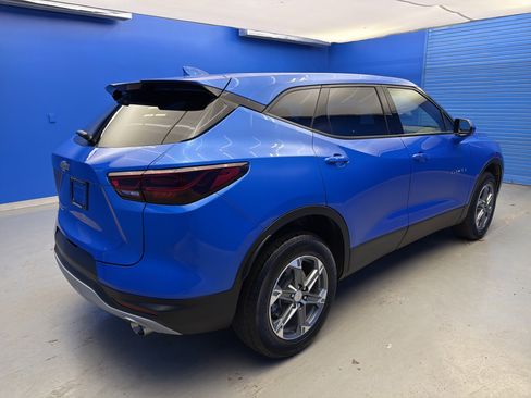 Used 2024 Chevrolet Blazer LT image 7