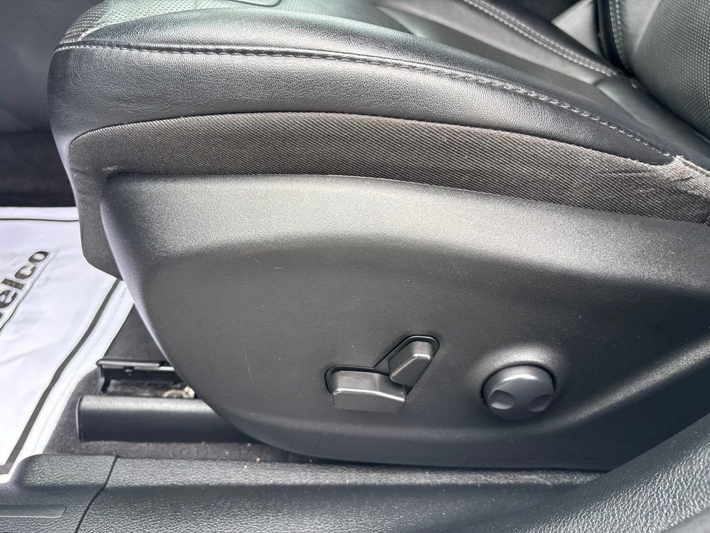 Used 2023 Jeep Cherokee Altitude Lux AWD/4WD image 21