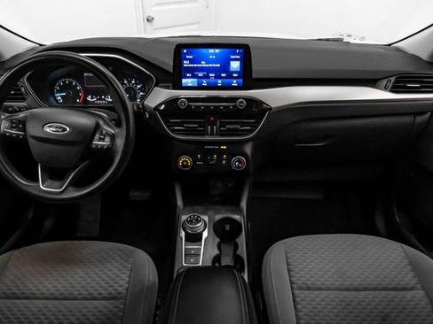 Used 2022 Ford Escape SE FWD image 15