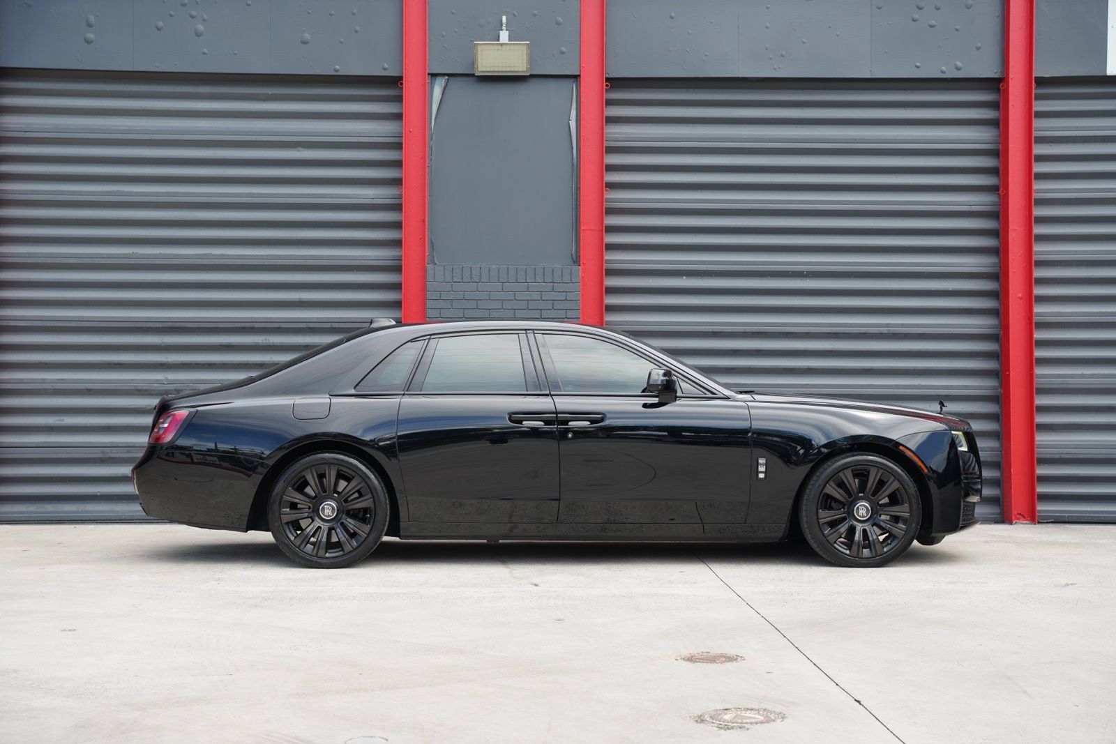 Used 2022 Rolls-Royce Ghost w/ Ghost Package AWD/4WD image 12