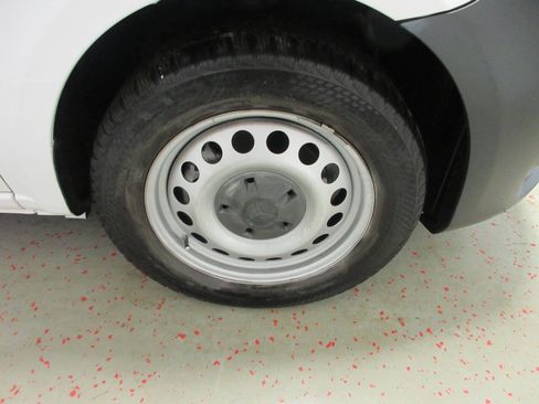 Used 2019 Mercedes-Benz Metris image 16