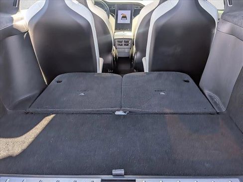 Used 2019 Tesla Model X 100D image 6