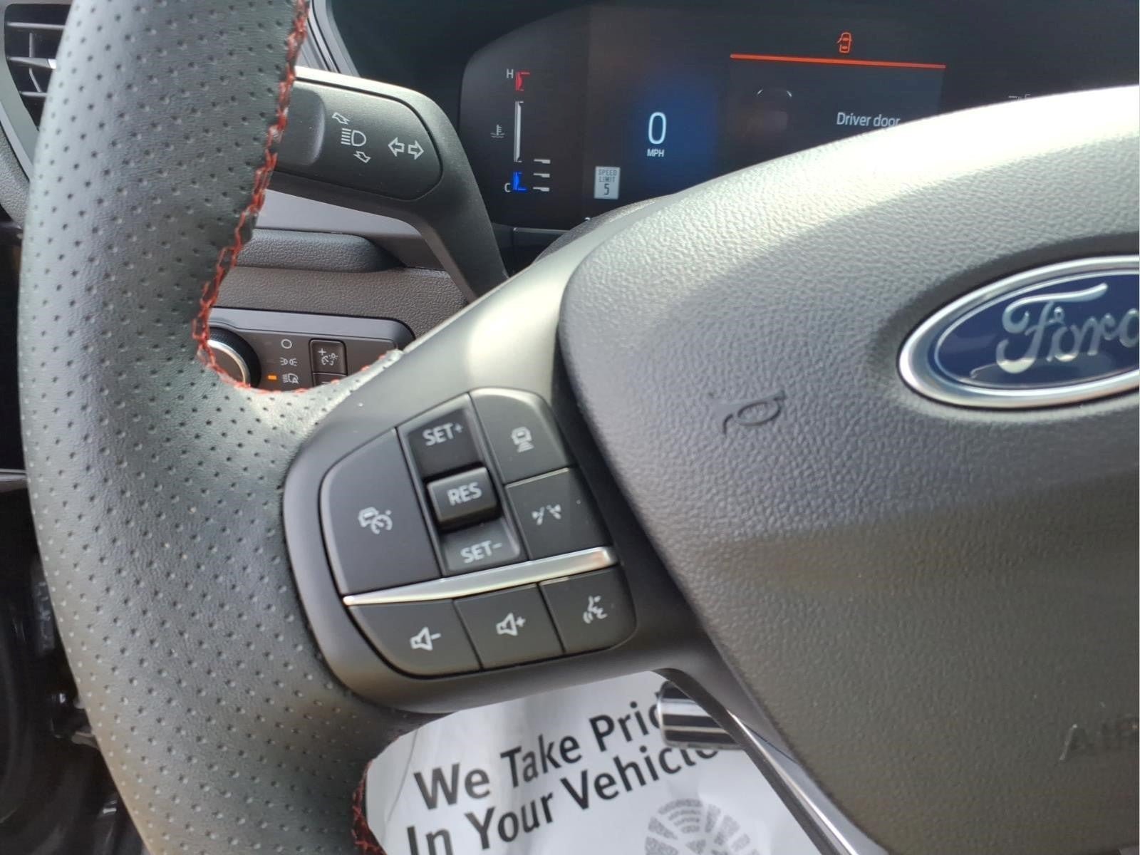 Used 2024 Ford Escape ST-Line w/ Tech Pack #1 AWD/4WD image 14