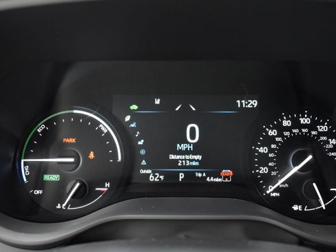 Used 2026 Toyota Sienna XLE FWD image 15