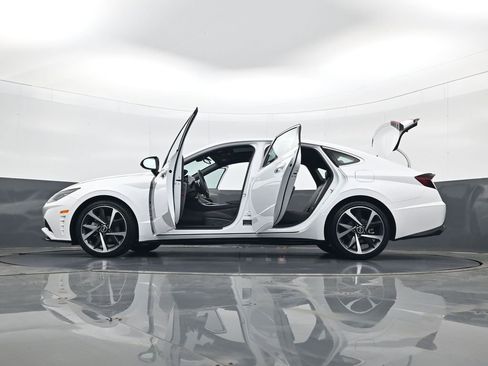 Used 2023 Hyundai Sonata SEL Plus image 34