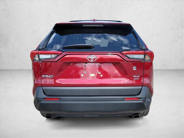 Used 2021 Toyota RAV4 XLE Premium AWD/4WD image 7