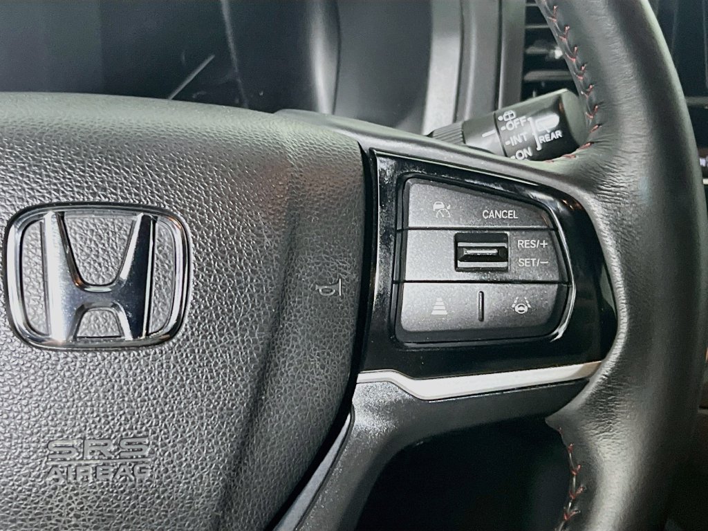 Used 2025 Honda Odyssey Sport-L image 16