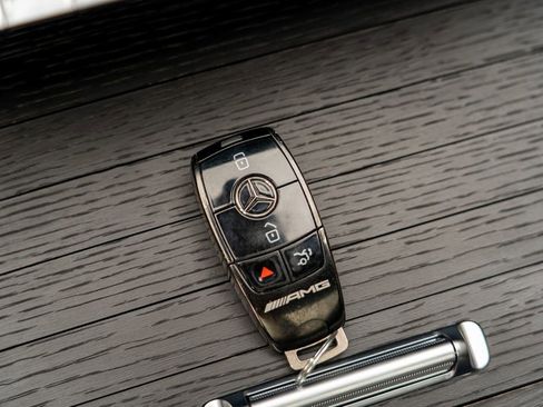 Used 2024 Mercedes-Benz GLE 53 AMG 4MATIC Coupe image 31