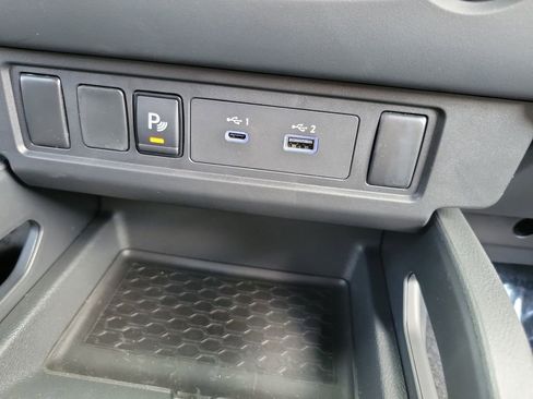 New 2026 Nissan Frontier SV w/ Tow Package image 9