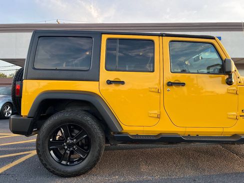 Used 2015 Jeep Wrangler Unlimited Sport w/ Quick Order Package 24S image 39