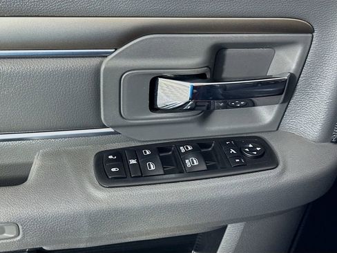 Used 2017 RAM 1500 Lone Star image 17