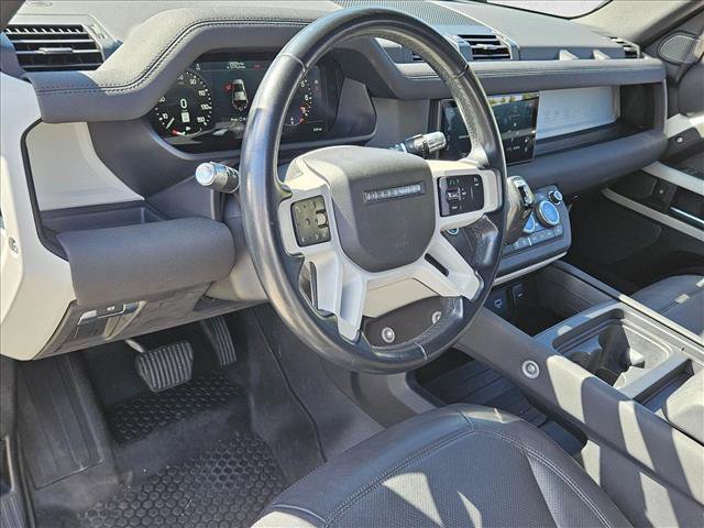 Used 2022 Land Rover Defender 110 SE AWD/4WD image 9