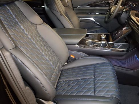 Used 2026 Cadillac Escalade IQ Sport 1 image 21