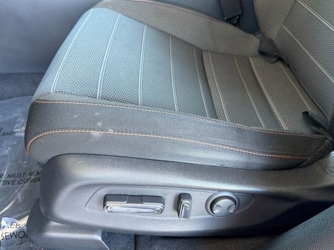 Certified 2025 Honda CR-V Sport image 14