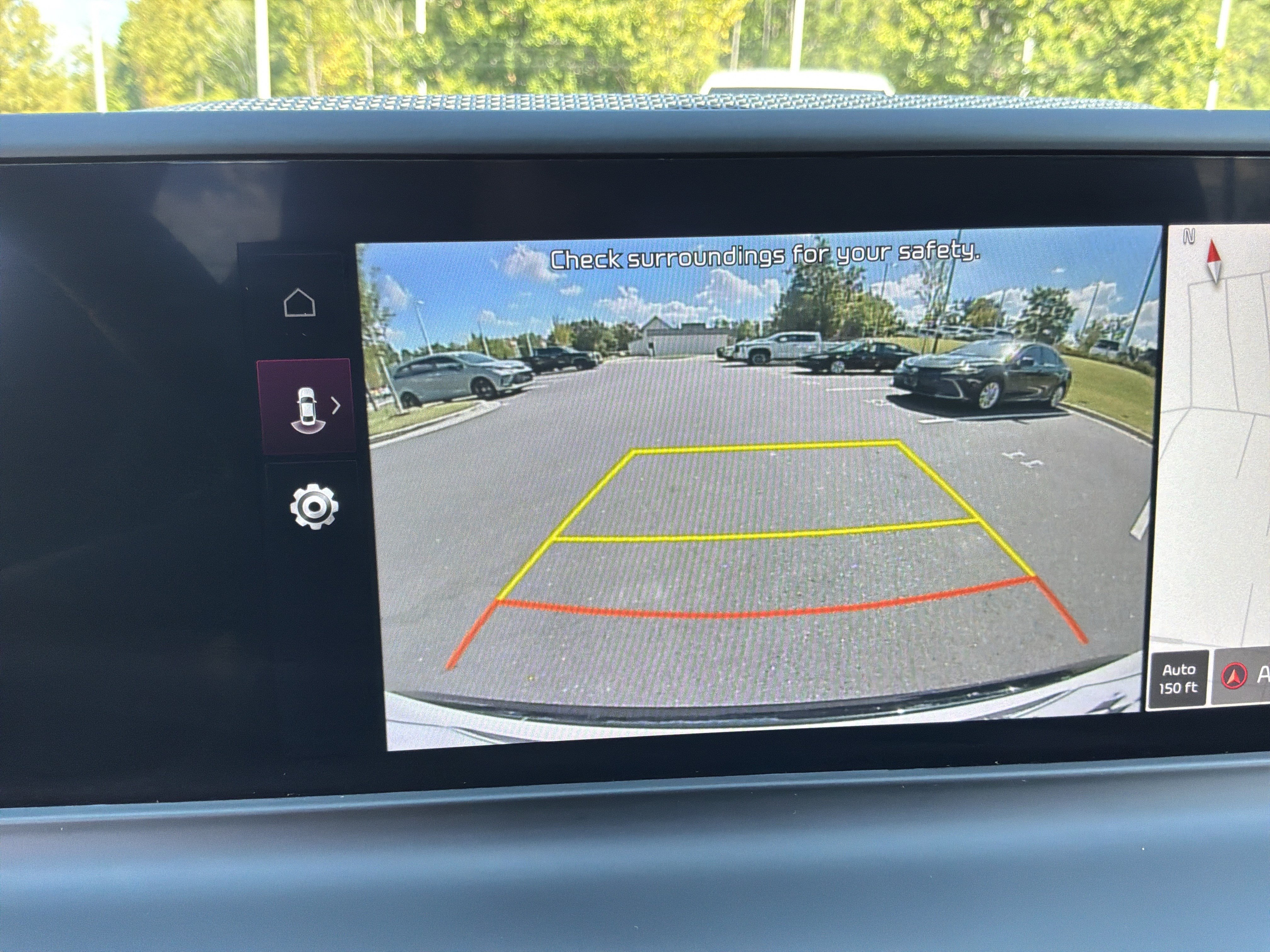 Used 2024 Kia Seltos EX FWD image 25