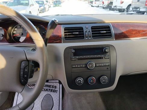 Used 2008 Buick Lucerne CX image 13