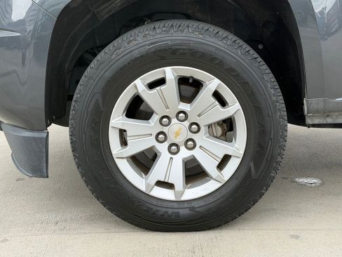 Used 2016 Chevrolet Colorado LT w/ LT Convenience Package image 10