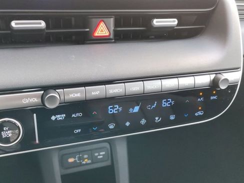 New 2025 Hyundai Ioniq 5 SEL RWD image 16