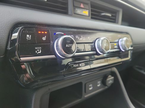 New 2026 Honda Pilot Elite image 17