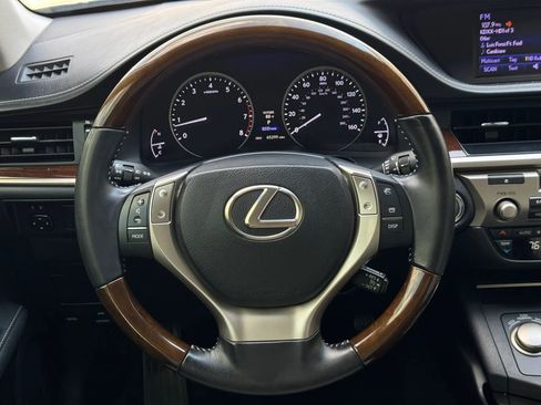 Used 2013 Lexus ES 350 w/ Premium Pkg FWD image 30
