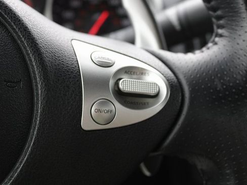 Used 2010 Nissan 370Z Touring w/ Sport Pkg image 15