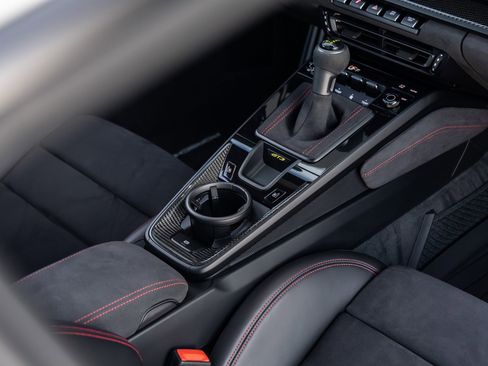 Used 2022 Porsche 911 GT3 image 42