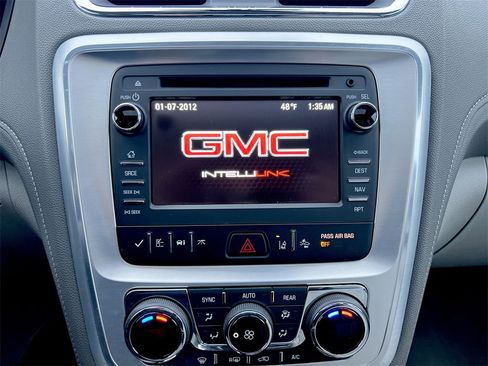 Used 2016 GMC Acadia SLT w/ Premium Edition image 13