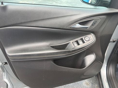 Certified 2023 Buick Encore GX Select FWD image 16