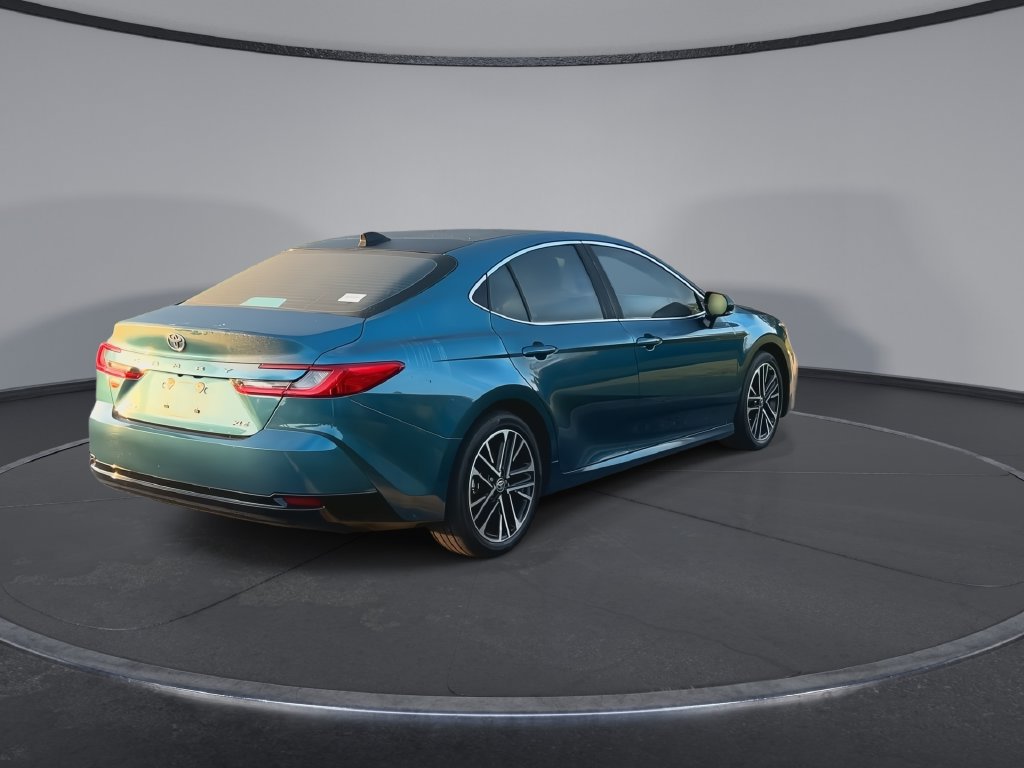 Certified 2025 Toyota Camry XLE FWD image 8