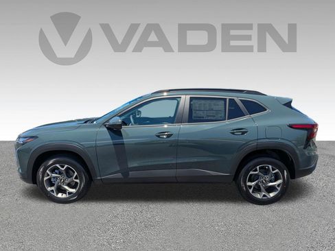 New 2026 Chevrolet Trax LT FWD image 29